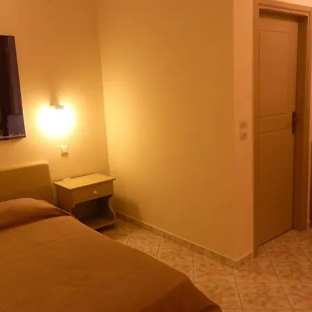 Parasporos Village 4* אדאמאס