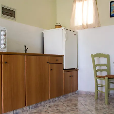 Parasporos Village 4*