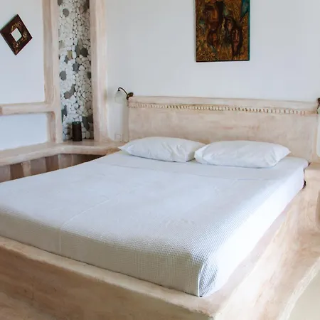 Parasporos Village 4* آداماس