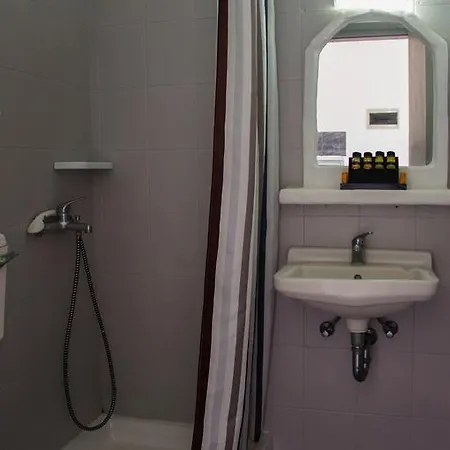 Parasporos Village Apart Otel 4*