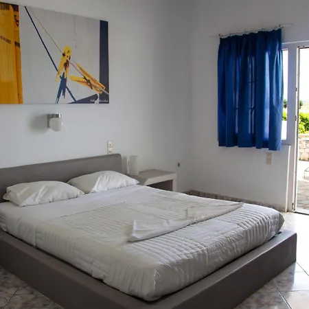 Apart Otel Parasporos Village Adamantas (Milos)